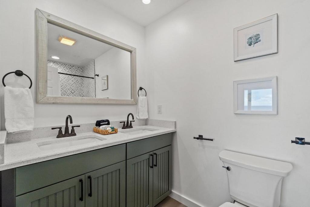 Newly Remodeled Beachfront Townhome - Sleeps 14 Panama City Beach Exterior foto