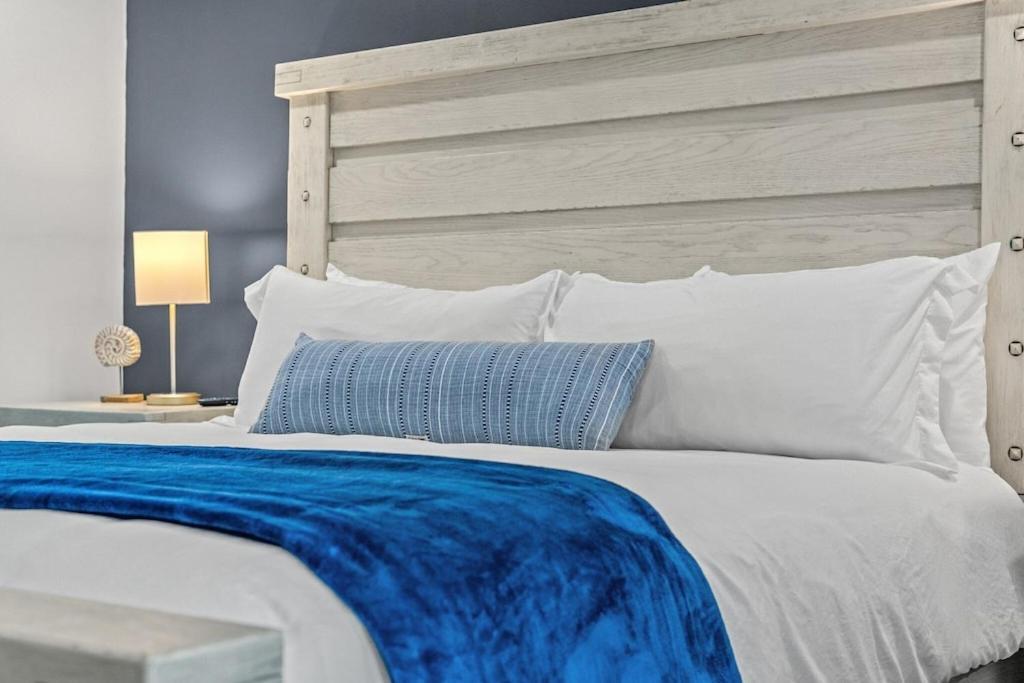 Newly Remodeled Beachfront Townhome - Sleeps 14 Panama City Beach Exterior foto