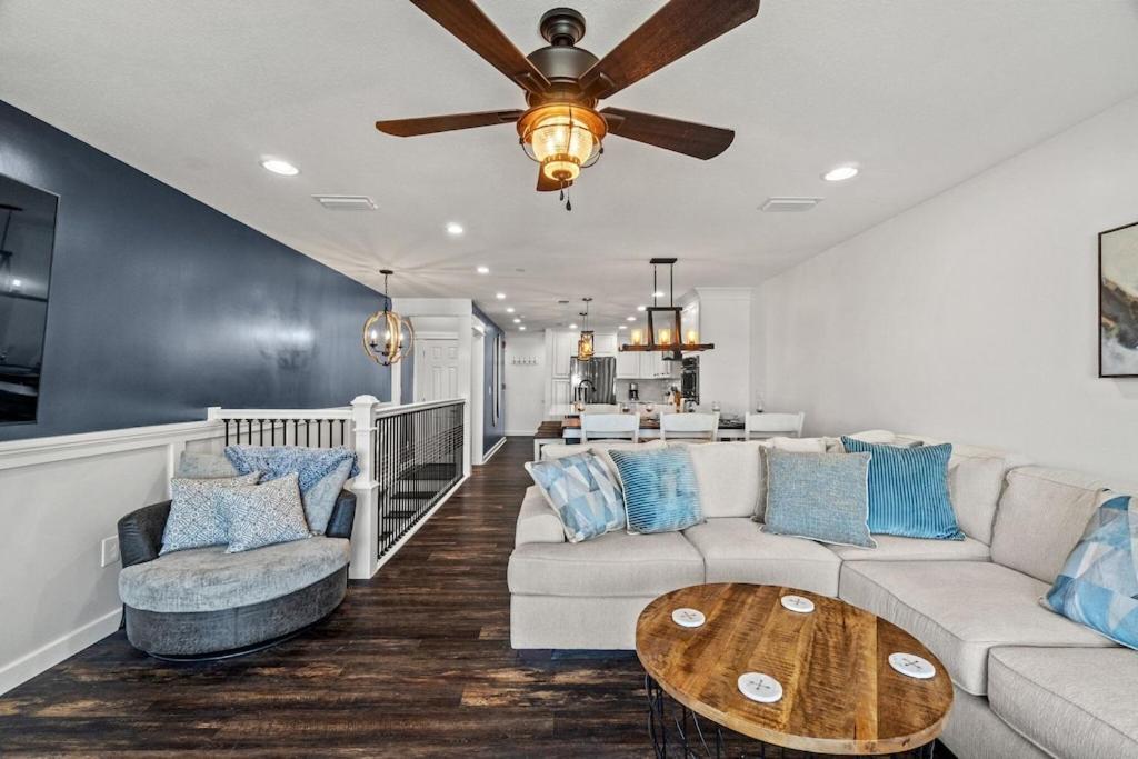 Newly Remodeled Beachfront Townhome - Sleeps 14 Panama City Beach Exterior foto